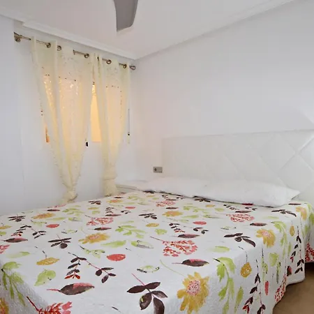 Ref 8945 Apartamento La Perla Τορεβιέχα